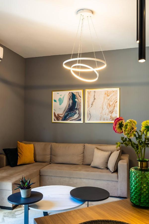 Cozy Modern Apartment Inside The City Center Soluň Exteriér fotografie